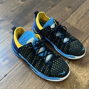 Size 7 Men’s Lebron 18 barely worn.